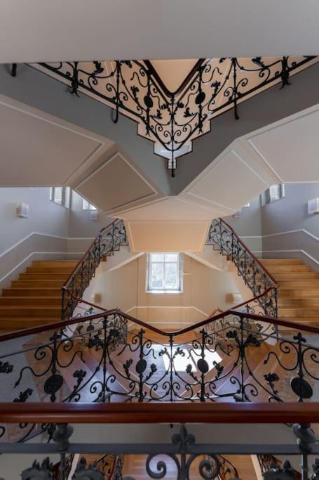 Exclusivo En El Antiguo Gran Del Balneario De Apartament *